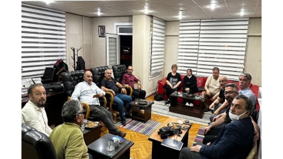 Mezunlar Toplantısı ( "NOHUT DÜRÜMÜ" )
