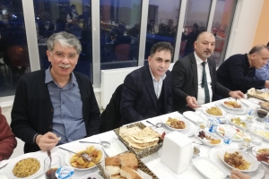 Yemek Davetinden Görüntüler